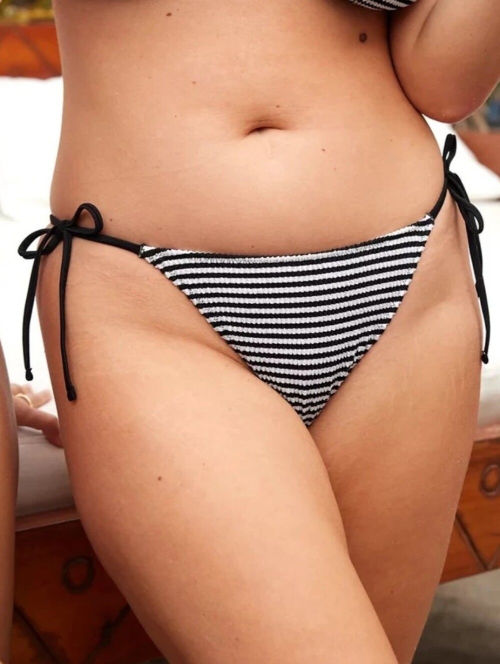 NWT Aerie Crinkle Stripe Cheekiest Tie Bikini Bottom Large Striped Black White